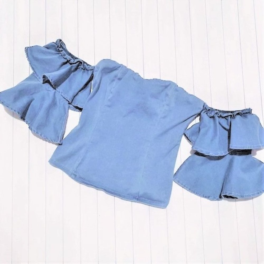 MEBON by Machine Jeans • Denim Off Shoulders Top